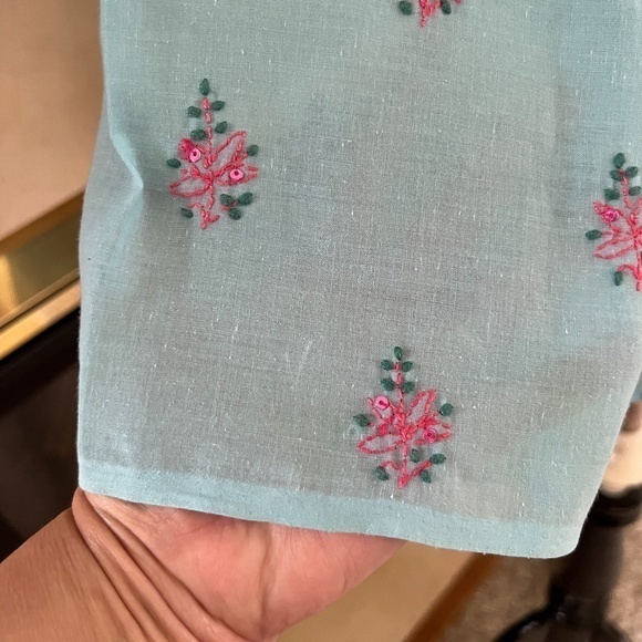 Two Embroidered Bollywood Tunic‎ Tops (Bundle of 2) - Picture 13 of 14